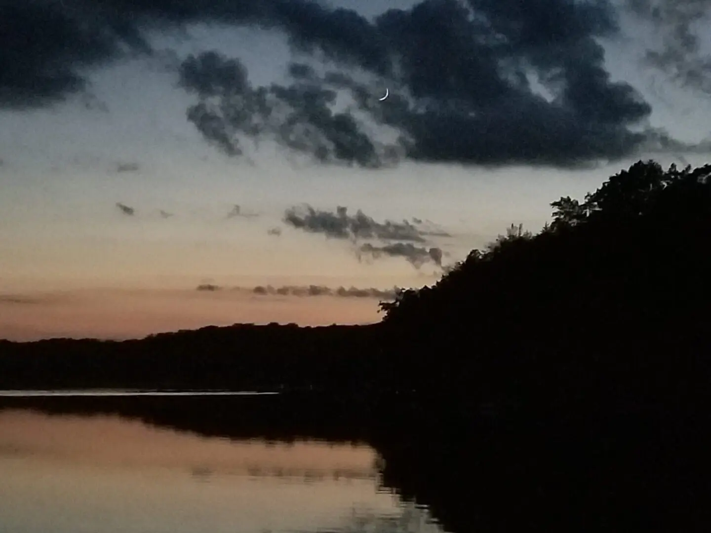 Nightfall at Lake Sherwood